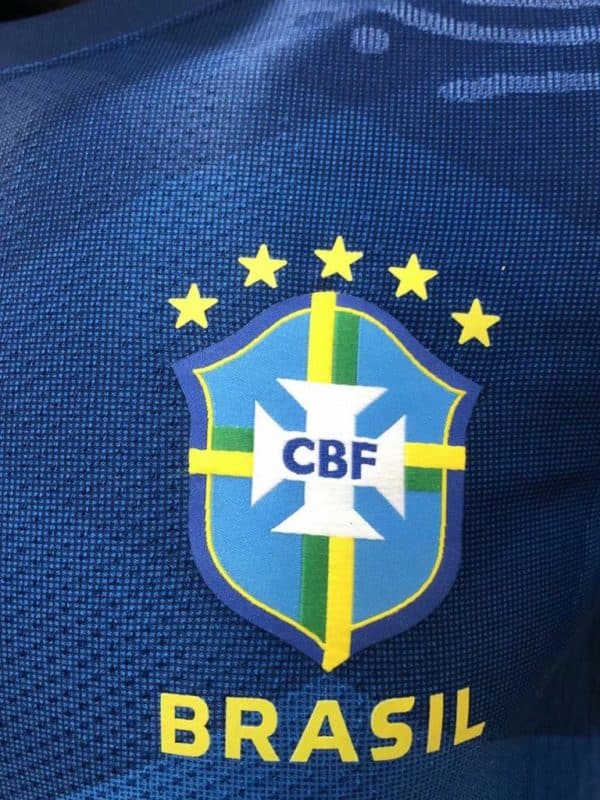Camiseta Brasil 2020/2021 Visitante